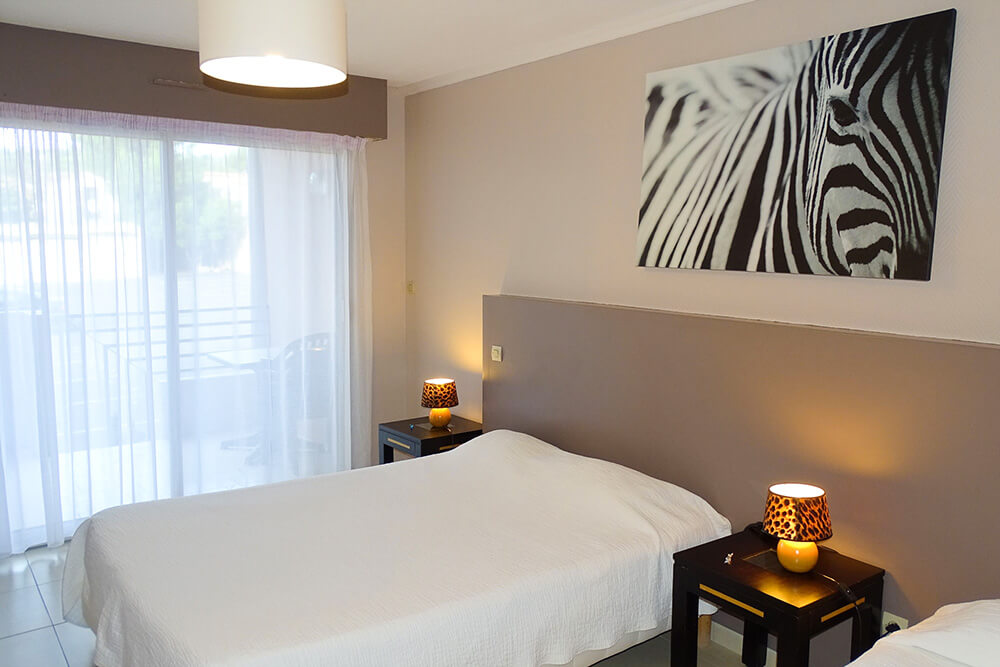 Chambre PMR de l'hôtel à Sète Vénezia
