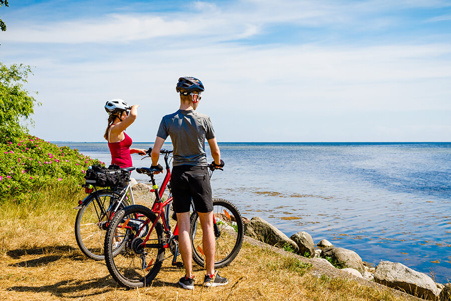 Découverte en randonnée VTT de l'étang de Thau, lors de votre séjour à l'hôtel Vénezia à Sète